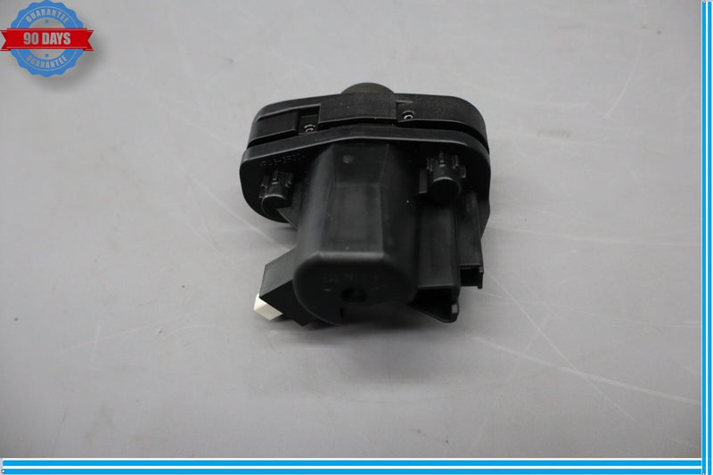 Load image into Gallery viewer, 07-14 Mercedes W216 CL550 CL600 Rear Trunk Lid Lock Latch Actuator Oem