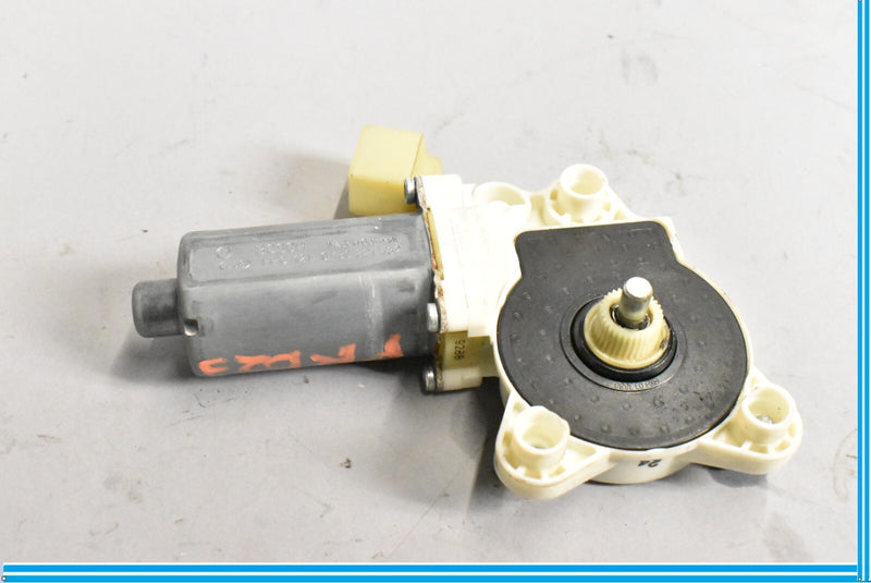 Load image into Gallery viewer, 06-11 Mercedes CLS550 CLS55 AMG W219 Rear Right Door Window Regulator Oem