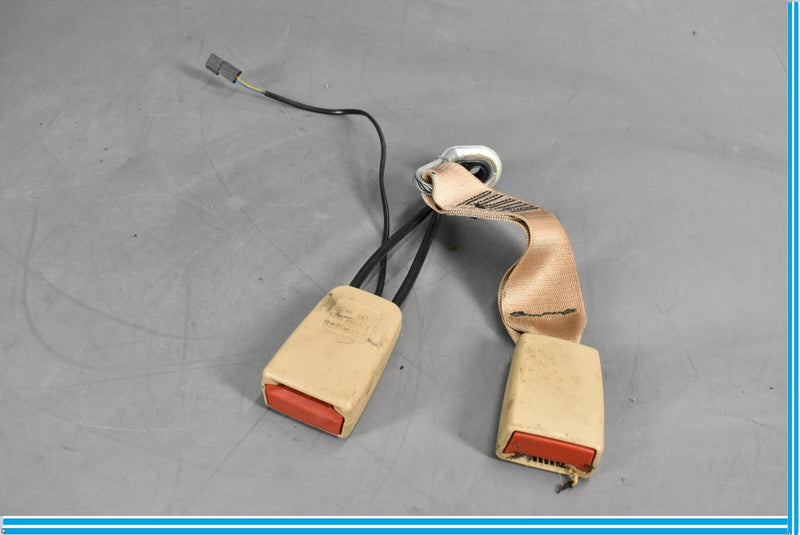 Load image into Gallery viewer, 03-06 Mercedes S500 S600 Rear Right Passenger Side Seat Belt Buckle Oem