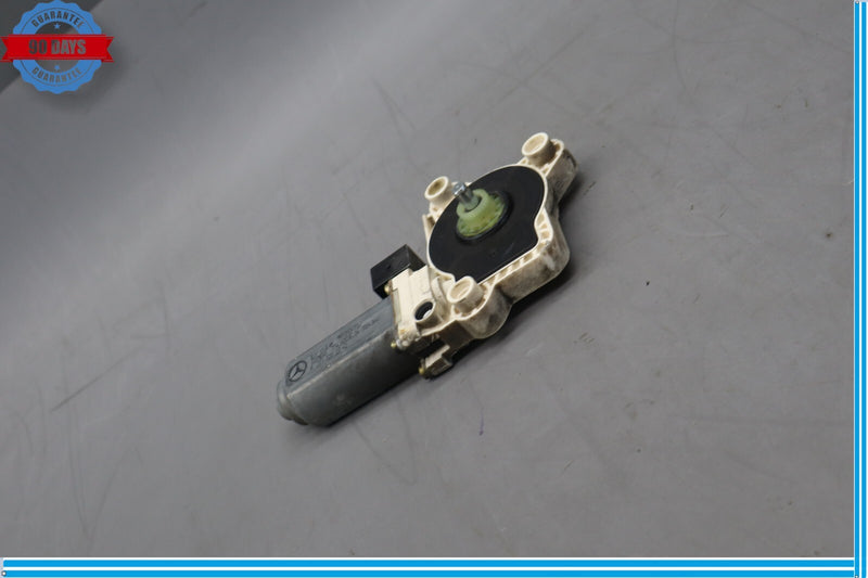 Load image into Gallery viewer, 03-09 MERCEDES W211 E320 E350 Rear Left Driver Side Window Regulator Motor Oem