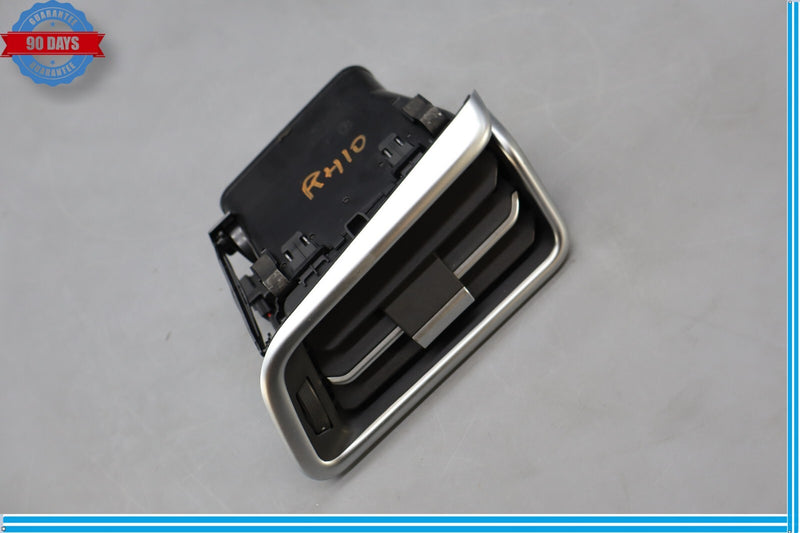Load image into Gallery viewer, 14-19 Maserati Ghibli Front Right Side Dashboard AC Air Vent Grill Oem