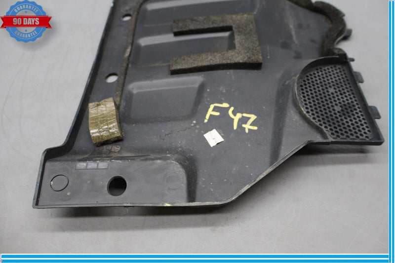 Load image into Gallery viewer, 10-19 Jaguar X351 XJ XJL Right Side Windshield Wind Screen Cowl Cover Oem