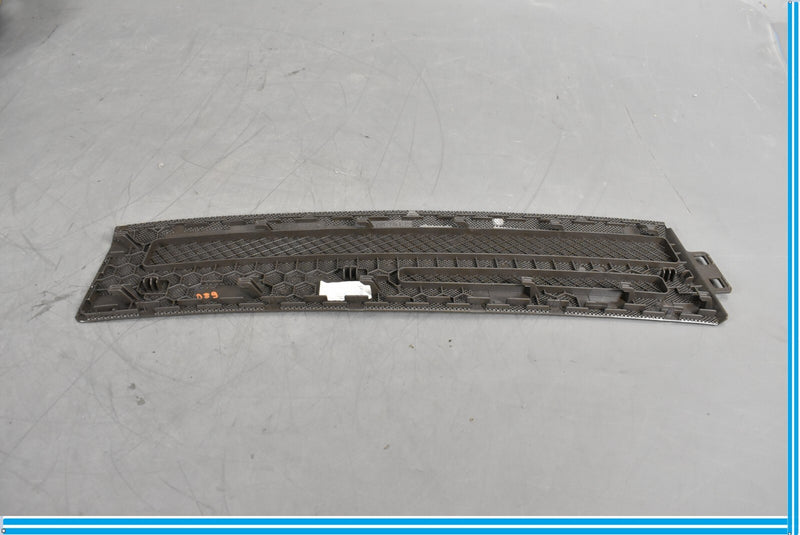 Load image into Gallery viewer, 12-18 Mercedes CLS550 CLS63 CLS400 Dashboard Right Side Grille Cover Trim Oem