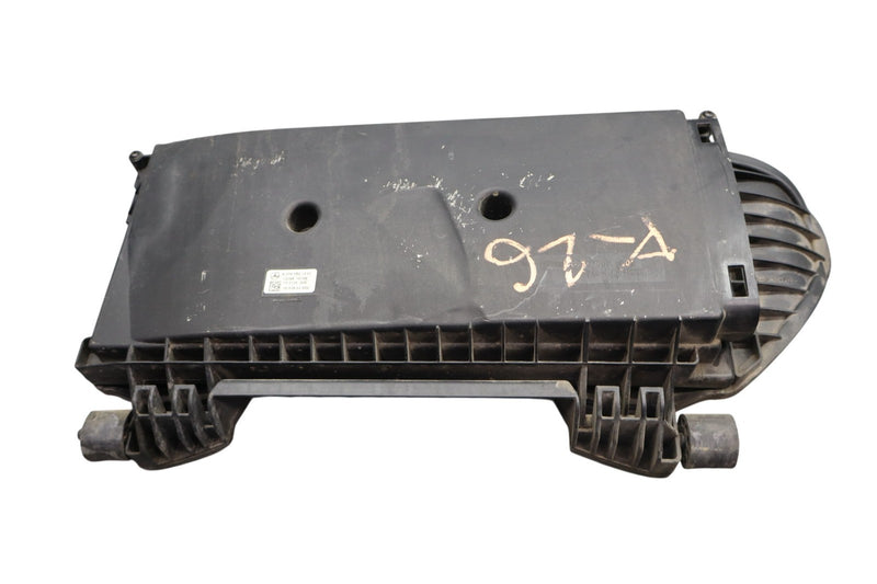 Load image into Gallery viewer, 06-16 Mercedes W212 E350 E550 Air Intake Cleaner Filter Housing Box Oem