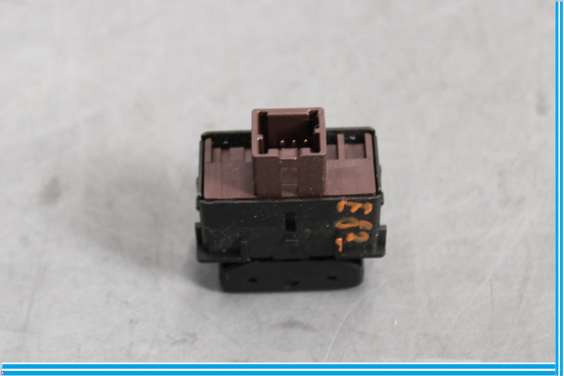 Load image into Gallery viewer, 11-17 Infiniti QX56 QX80 3rd Row Right Passenger Seat Power Folding Switch Oem