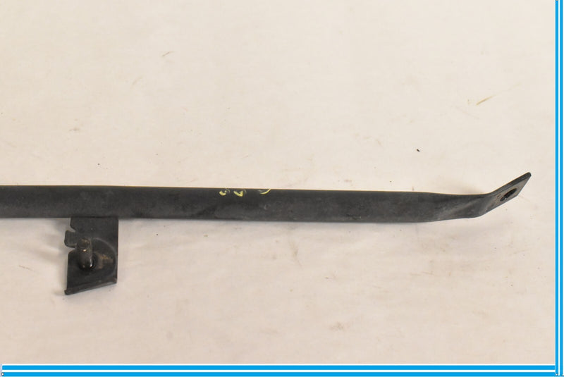 Load image into Gallery viewer, MERCEDES R230 SL-CLASS ENGINE CENTER RADIATOR CORE SUPPORT BRACE