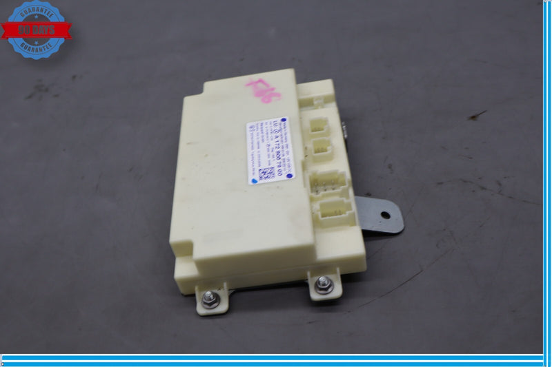 Load image into Gallery viewer, 10-17 Mercedes W204 C250 C350 Keyless Go Entry Control Module 1729007900 Oem