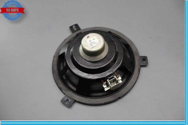 Load image into Gallery viewer, 14-17 Maserati Ghibli Quattroporte Front or Rear Left Side Door Speaker Oem
