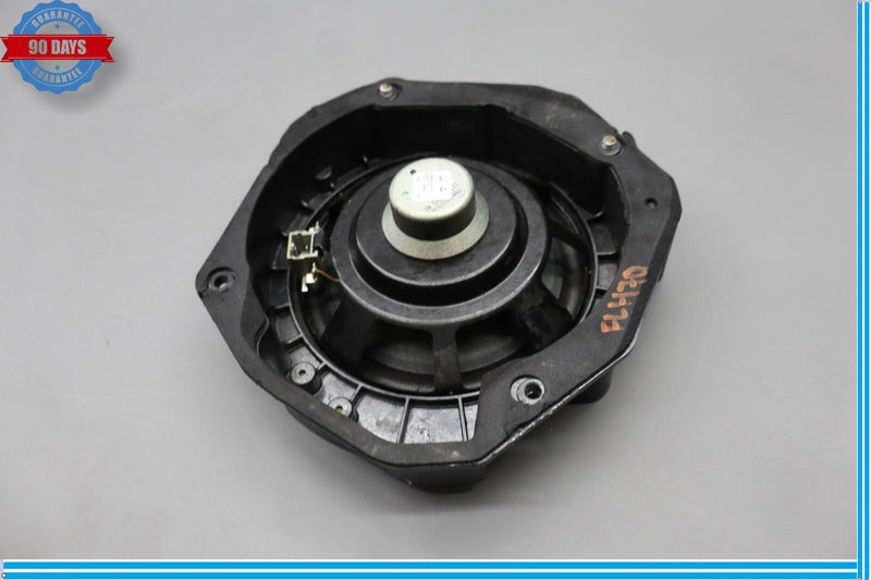 Load image into Gallery viewer, 14-17 Maserati Ghibli Quattroporte Front or Rear Side Door Audio Speaker Oem