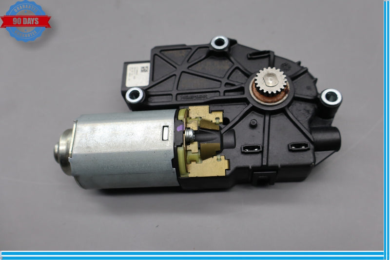 Load image into Gallery viewer, 14-17 Maserati Quattroporte Sunroof Panoramic Roof Window Regulator Motor Oem