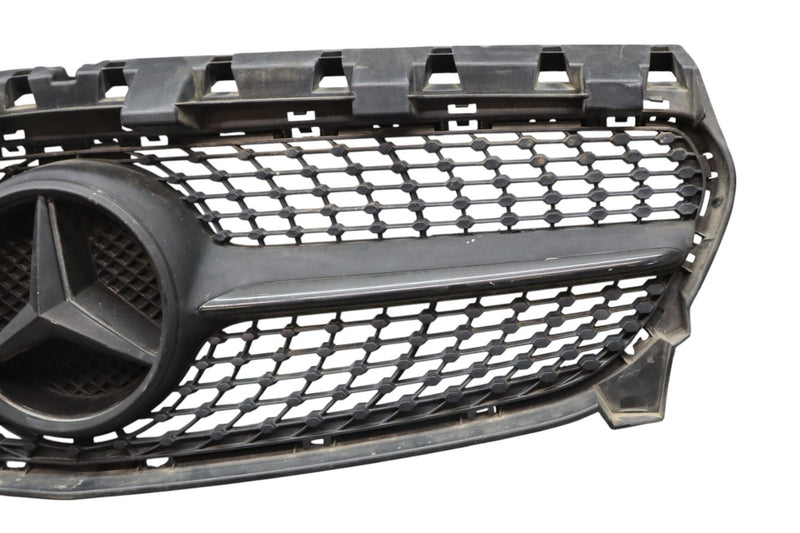 Load image into Gallery viewer, 14-18 Mercedes C-Class CLA250 Front Center Bumper Grille A0008880060 Oem