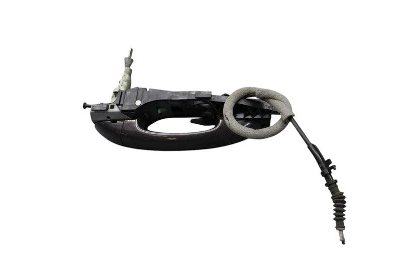 Load image into Gallery viewer, 11-18 Volkswagen VW Touareg Front Left Driver Side Exterior Door Handle OEM