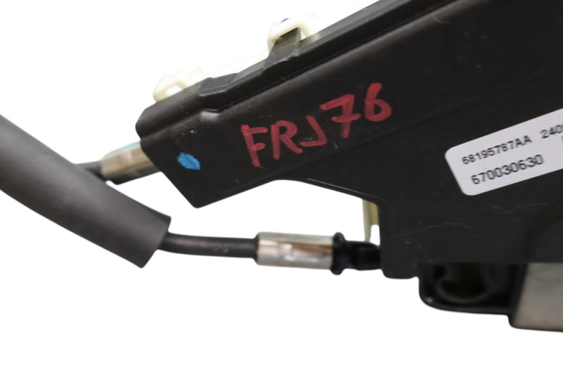 Load image into Gallery viewer, 14-22 Maserati Ghibli Quattroporte Front Right Side Door Lock Latch Actuator Oem