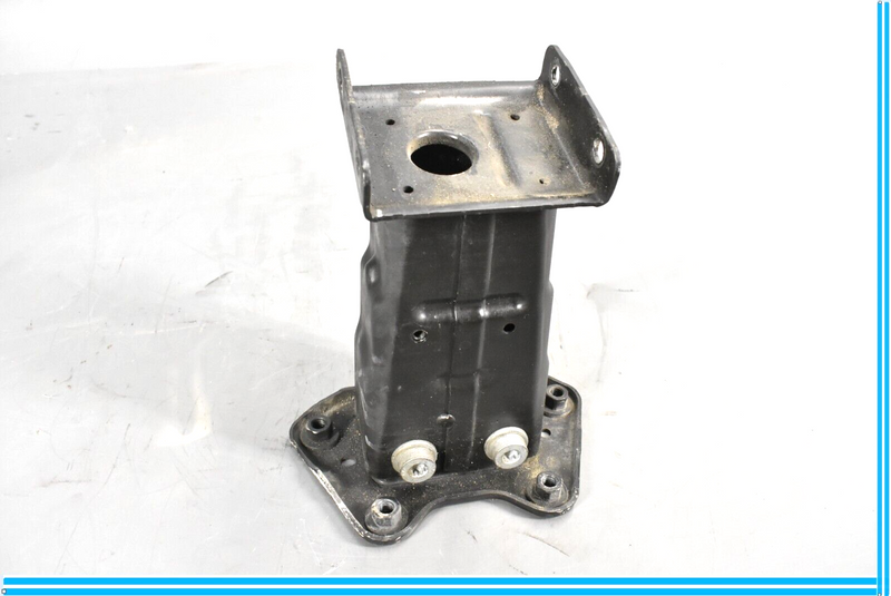 Load image into Gallery viewer, 07-13 Mercedes S550 S600 Front Left Driver Side Bumper Reinforcement Bracket Oem