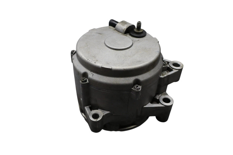 Load image into Gallery viewer, 04-09 Cadillac XLR Hitachi Alternator Generator 10440924 Oem