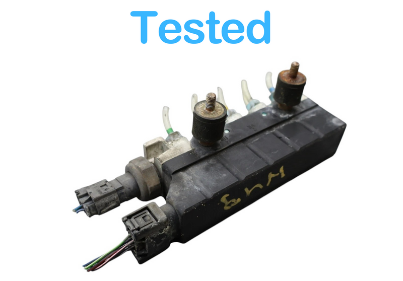 Load image into Gallery viewer, 00-06 Mercedes W220 S350 S430 Airmatic Air Suspension Valve Block 2203200258 Oem