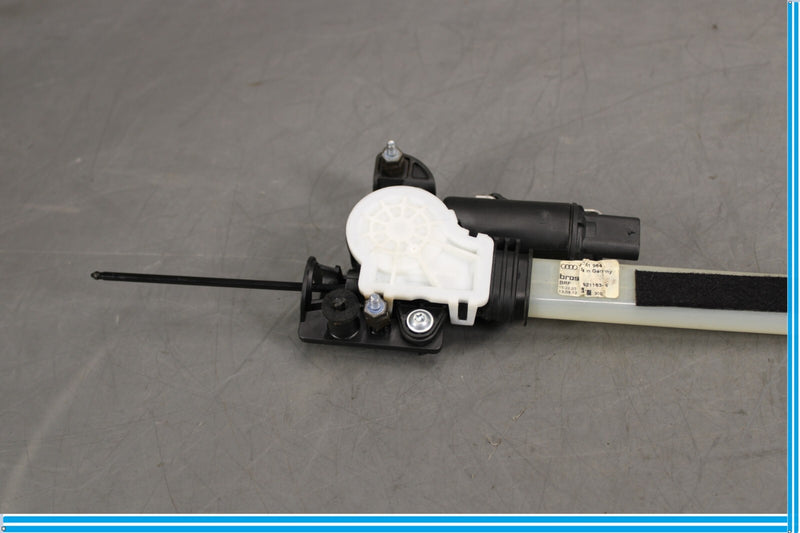 Load image into Gallery viewer, 11-18 Audi A6 A7 A8 Rear Right Passenger Side Window Shade Roll Motor Oem