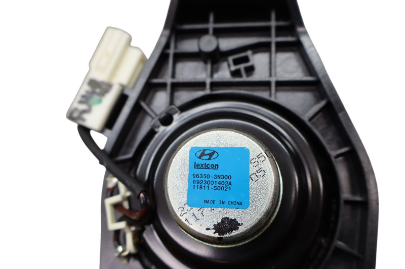 Load image into Gallery viewer, 11-16 Hyundai Equus Rear Left Or Right Side Pkg Tray Tweeter Audio Speaker Oem