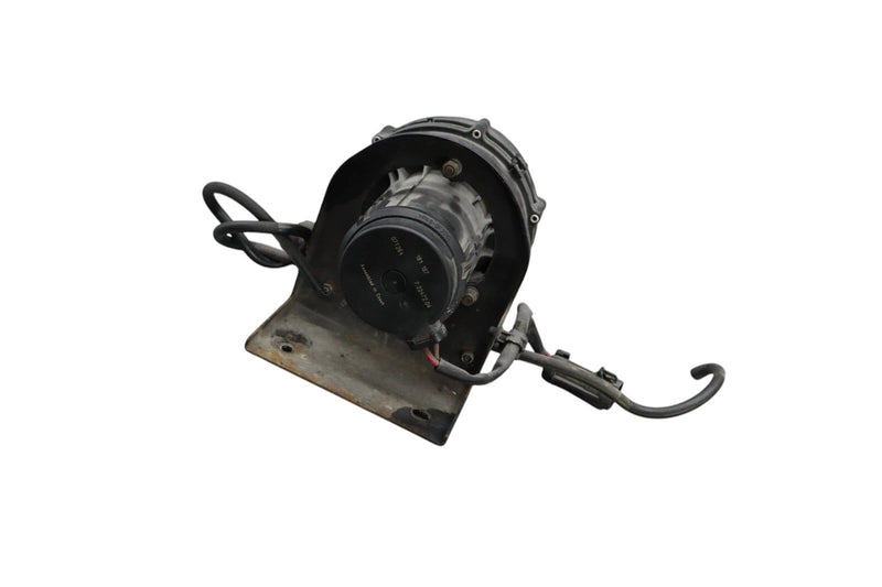 Load image into Gallery viewer, 04-08 Maserati Quattroporte Secondary Air Injection Pump Emission Control Oem