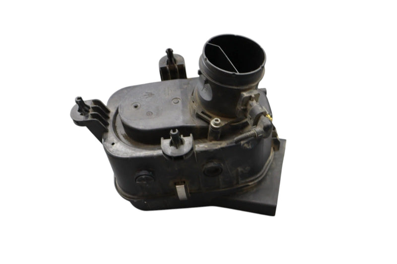 Load image into Gallery viewer, 14-21 Maserati Ghibli Left Side Engine Air Cleaner Housing Filter Box Black OEM