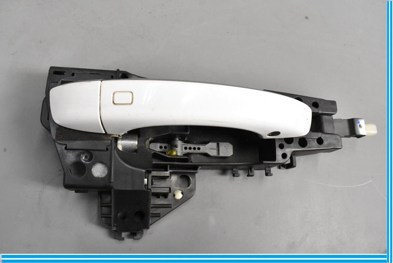 Load image into Gallery viewer, 11-18 Audi A8 Quattro Front Right Driver Side Exterior Door Handle 4H0837886 Oem