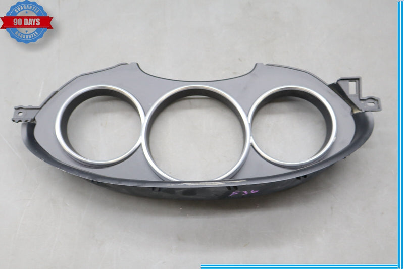 Load image into Gallery viewer, 12-18 Mercedes CLS550 CLS400 Instrument Cluster Speedometer Bezel Trim Oem
