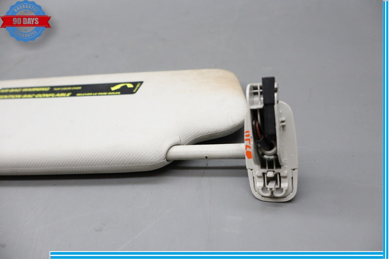 Load image into Gallery viewer, 09-12 Audi A4 Quattro Front Right Passenger Side Sun Visor Sunvisor Oem