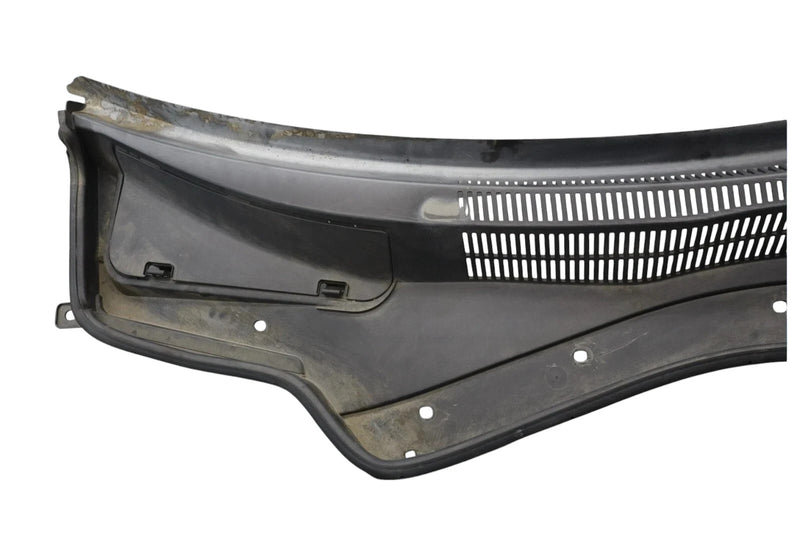 Load image into Gallery viewer, 14-20 Maserati Ghibli S Windshield Wiper Cowl Vent Grille Panel 670010468 Oem