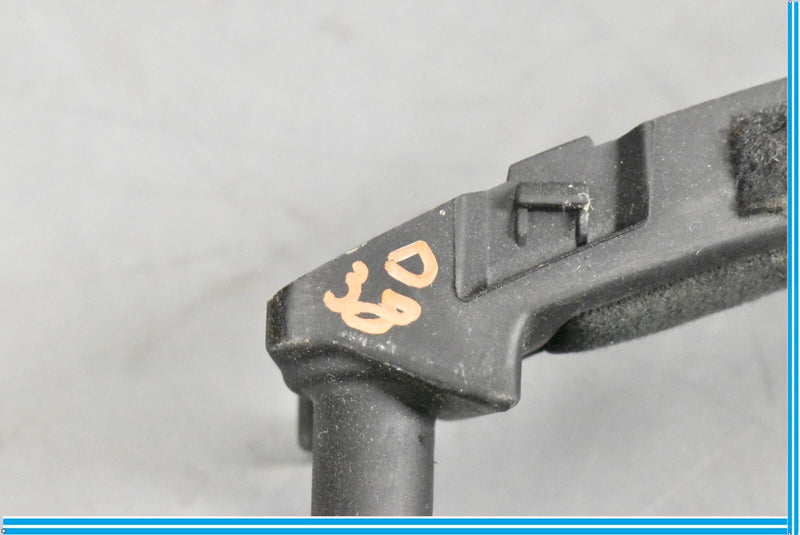 Load image into Gallery viewer, 04-13 Maserati Quattroporte Left Driver Inner Door Handle Pull Bracket Oem