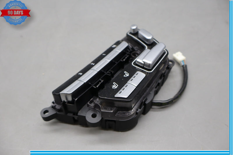 Load image into Gallery viewer, 07-14 Mercedes W221 S550 S63 AMG CL550 Front Right Side Seat Control Switch Oem