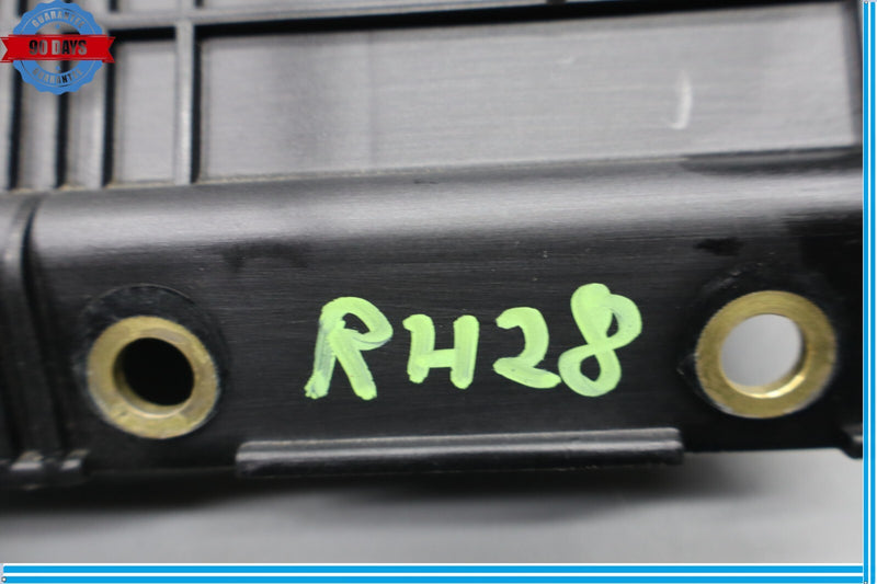 Load image into Gallery viewer, 03-08 Mercedes R230 SL500 Rear Right Side Speaker Luggage Seatbelt Retractor Oem
