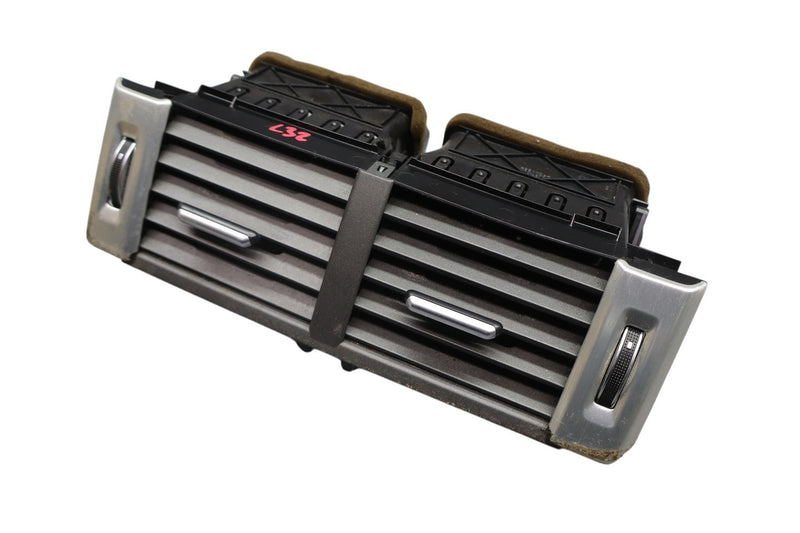 Load image into Gallery viewer, 12-19 LR Range Rover Evoque L538 Front Center AC Air Vent Grille Bezel Oem