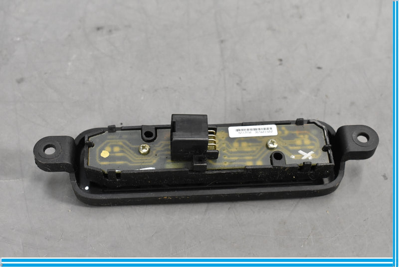 Load image into Gallery viewer, 03-12 Maserati Quattroporte M139 Rear Center Console Switch Control Oem