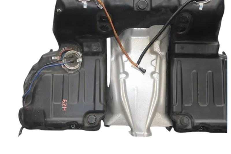 Load image into Gallery viewer, 03-10 Bentley Continental GT Coupe Fuel Gas Tank Reservoir Assembly Oem