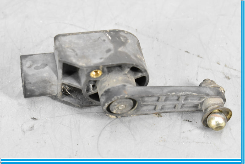 Load image into Gallery viewer, 03-08 Maserati Quattroporte Rear Left Driver Side Height Level Sensor Oem