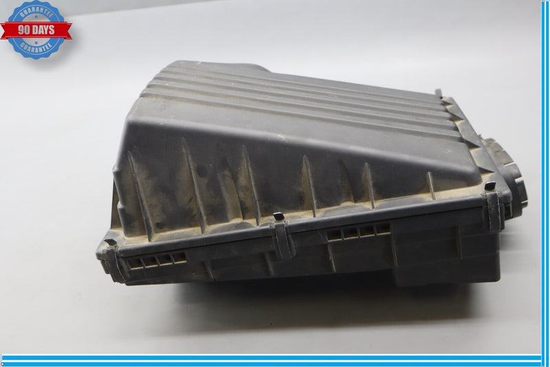 Load image into Gallery viewer, 07-10 BMW X5 E70 Air Inlet Intake Cleaner Filter Housing Box Duct Tube Oem