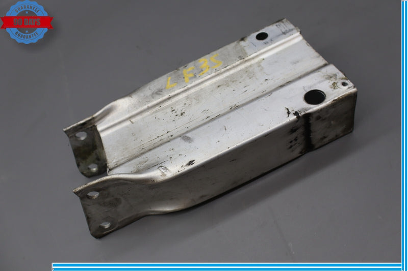 Load image into Gallery viewer, 08-14 Mercedes W204 C350 C250 Left Bumper Reinforcement Impact Bar Bracket Oem