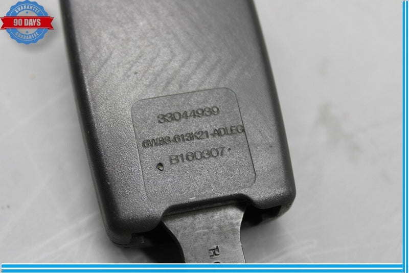 Load image into Gallery viewer, 07-15 Jaguar XK XKR X150 Rear Right Passenger Side Seatbelt Seat Belt Buckle Oem