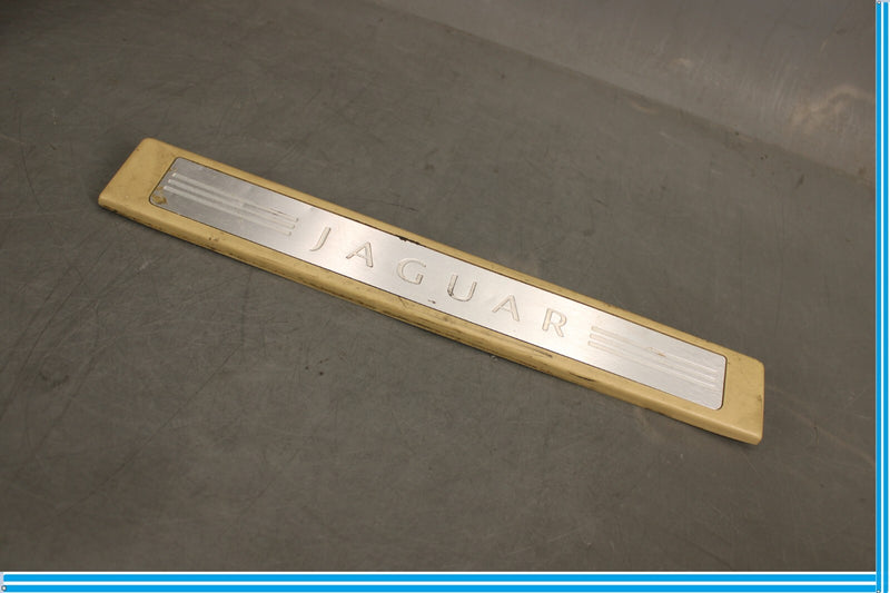 Load image into Gallery viewer, 09-15 Jaguar X250 XF XFR Front Right Door Scuff Tread Plate 8X2313201AF Oem