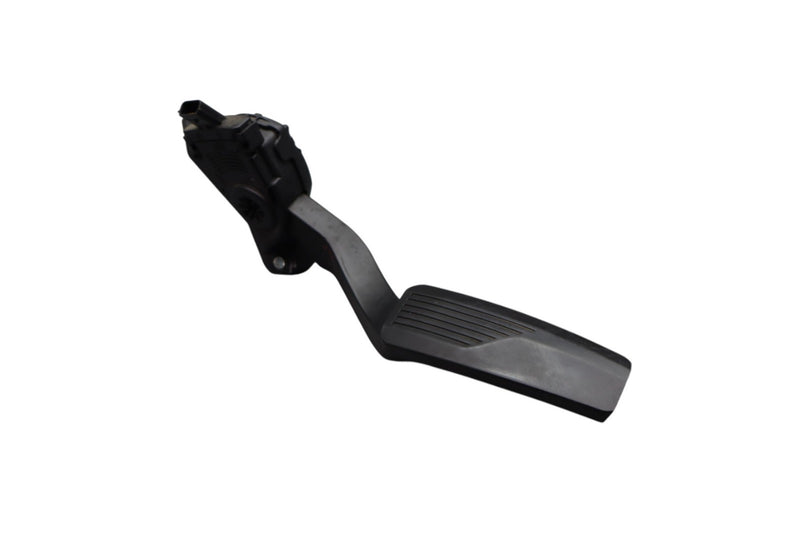 Load image into Gallery viewer, 14‑21 Maserati Ghibli Accelerator Throttle Gas Pedal 04861714AF Oem