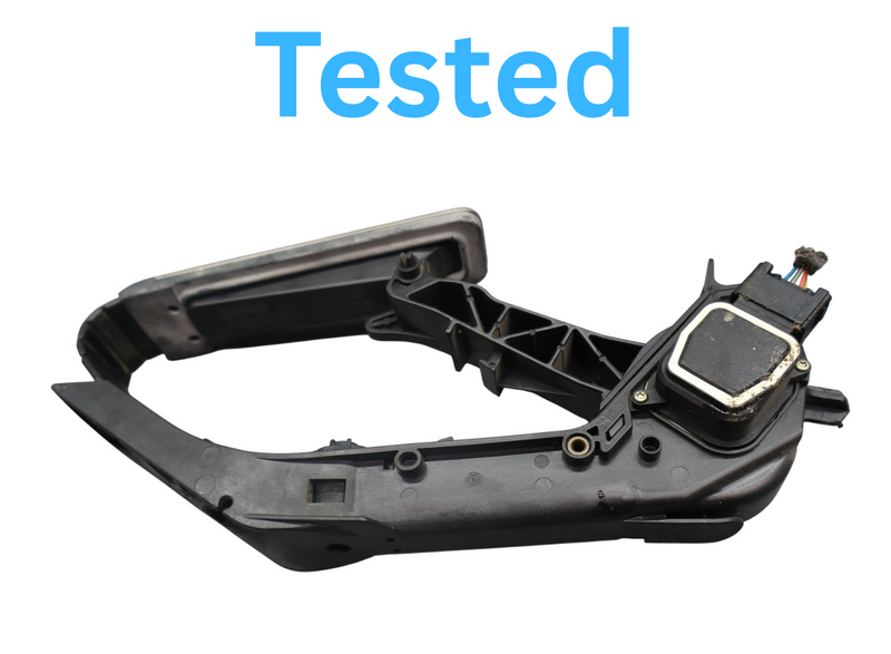 Load image into Gallery viewer, 03-06 Mercedes R230 SL500 CLK500 Gas Acceleration Pedal A2033010001 Oem