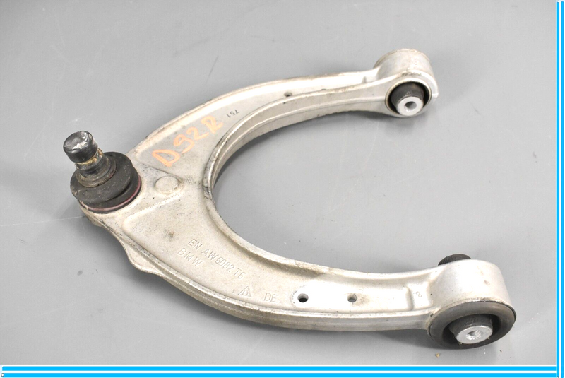 Load image into Gallery viewer, 09-20 BMW 650i 640i F12 Front Right Passenger Upper Suspension Control Arm Oem