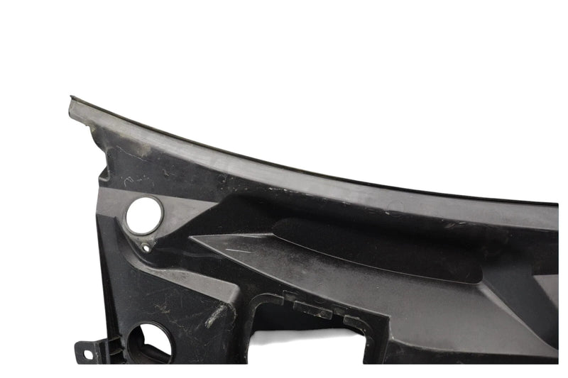 Load image into Gallery viewer, 14-20 Maserati Ghibli S Windshield Wiper Cowl Vent Grille Panel 670010468 Oem