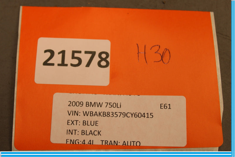 Load image into Gallery viewer, 09-15 BMW 750Li F01 F02 Rear Right Passenger Side Upper Seat Headrest Oem