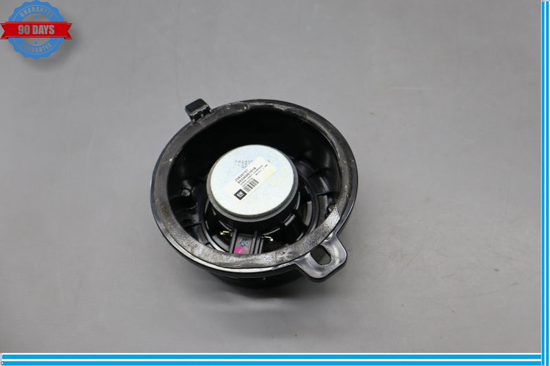 Load image into Gallery viewer, 10-13 Buick Lacrosse CXL Left Or Right Side Outer Package Tray Sound Speaker Oem