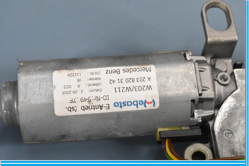 Load image into Gallery viewer, 01-11 Mercedes E320 C240 CLS550 CLS55 W219 Sunroof Sun Roof Motor Oem