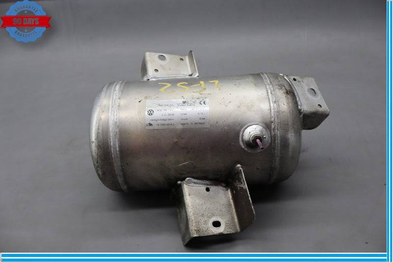 Load image into Gallery viewer, 03-18 Bentley Continental Air Suspension Pressure Accumulator Vacuum Tank Oem