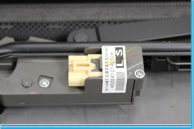 Load image into Gallery viewer, 07-17 Lexus LS460 XF40 Rear Windshield Glass Sun Shade Roller Blind w/ Motor OEM