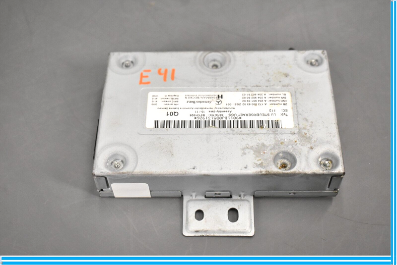 Load image into Gallery viewer, 12-18 Mercedes CLS550 W218 Communication Interface Module Oem