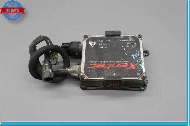 Load image into Gallery viewer, 03-09 Hummer H2 Front Right PassengerSide Headlight Xenon HID Ballast Xentec Oem